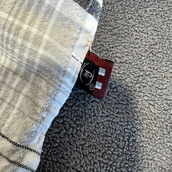 VTG 90’s Phat Farm Black and Red Plaid Men's Button Down Logo Streetwear large - Picture 8 of 14